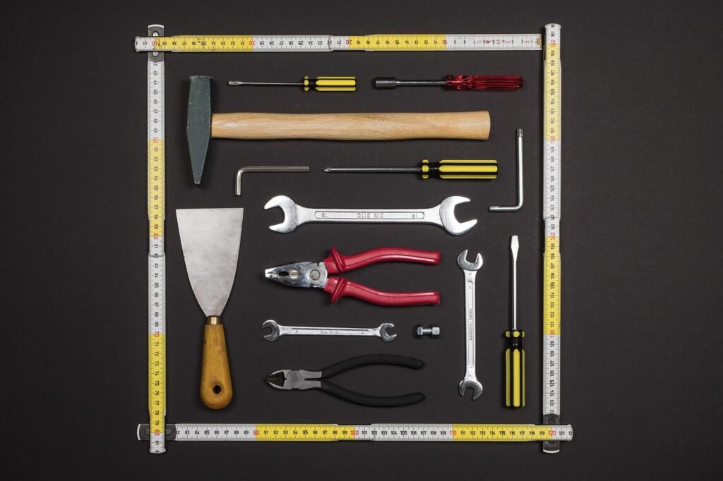 equipment, tools, metro-4830250.jpg